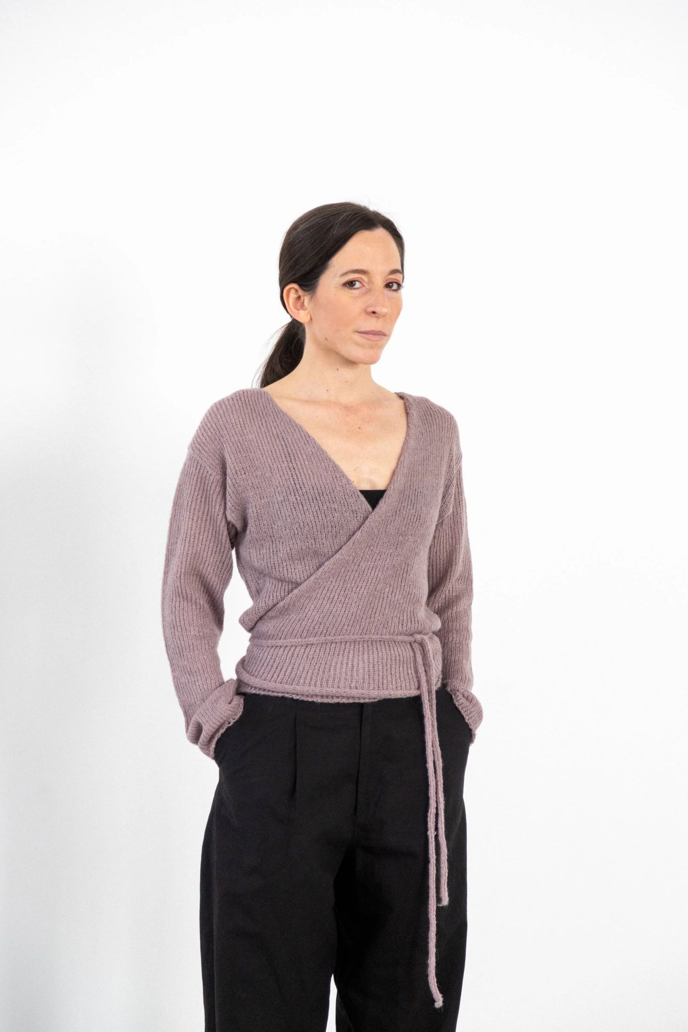 CROSS MOHAIR CARDIGAN - Red/Black