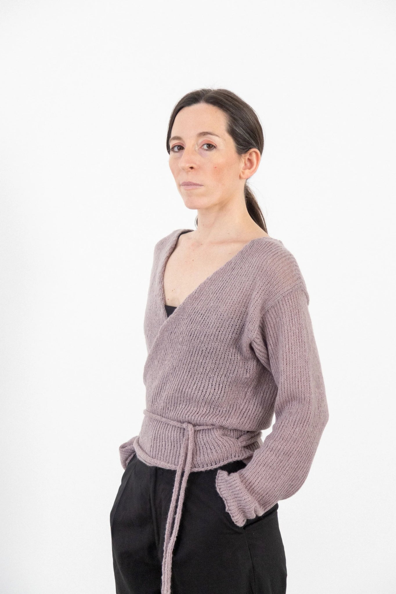 CROSS MOHAIR CARDIGAN - Red/Black
