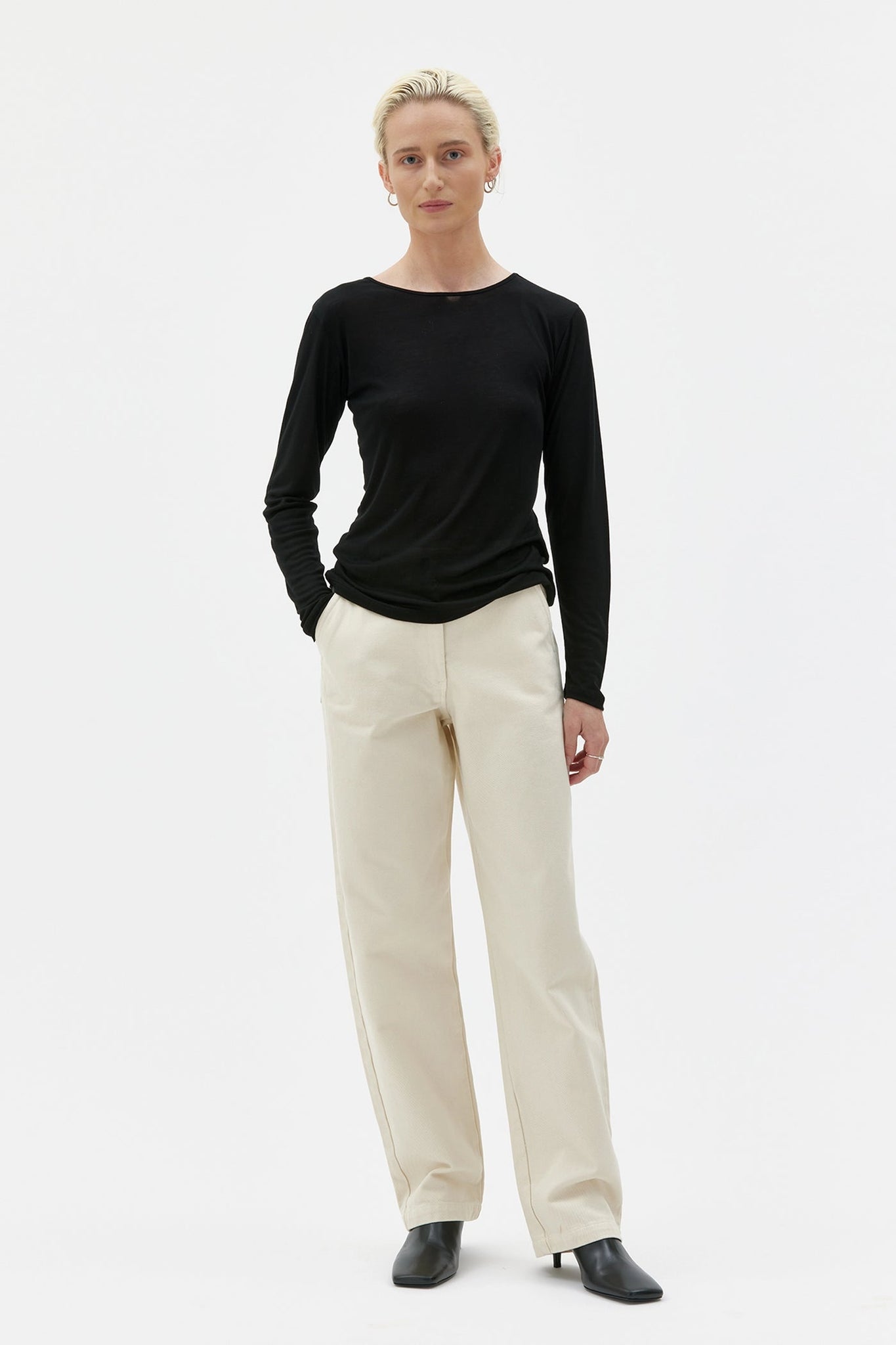 Vola Light Tencel Ribbed Top - Black
