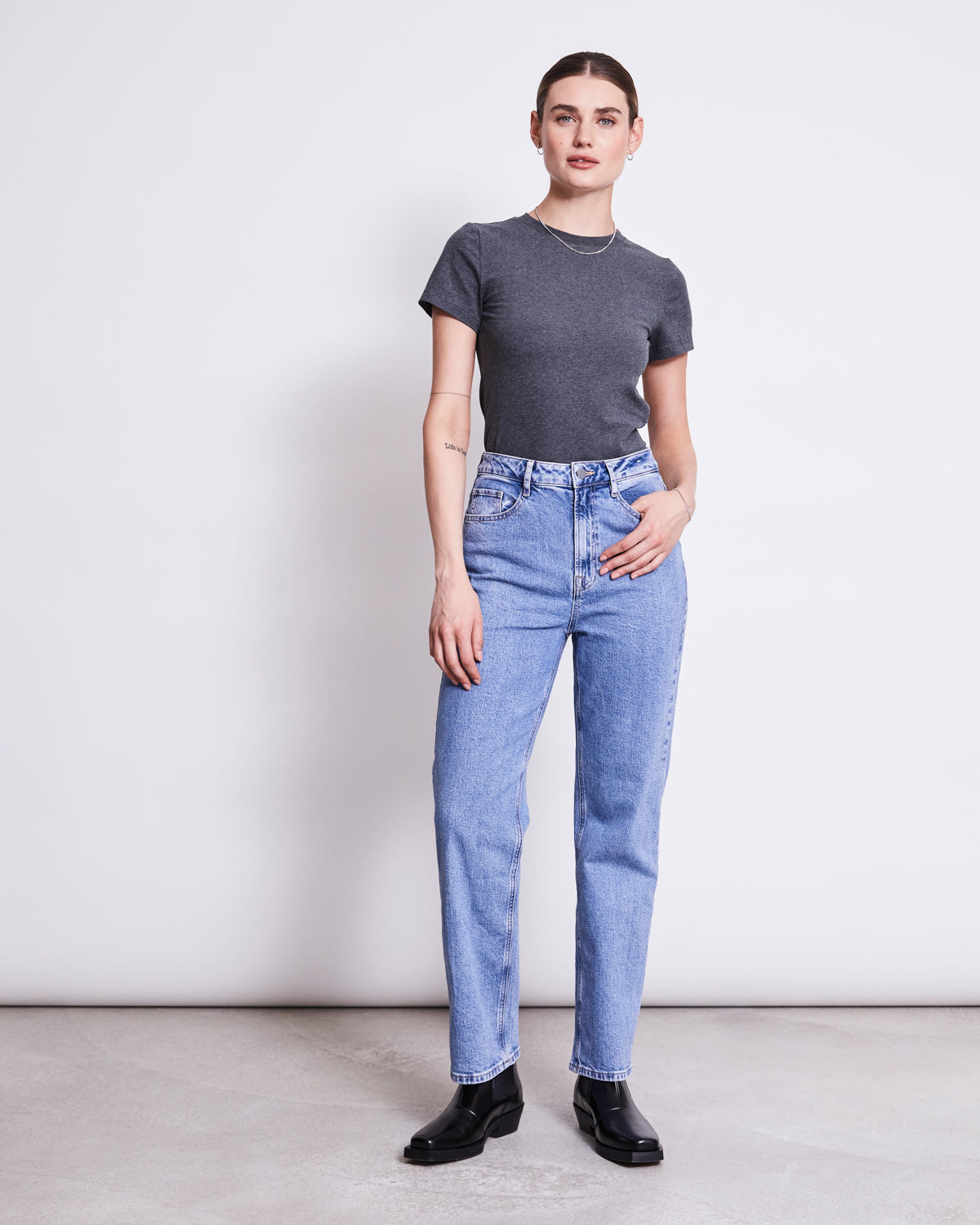 STRAIGHT LEG JEANS ALBA LIGHT BLUE