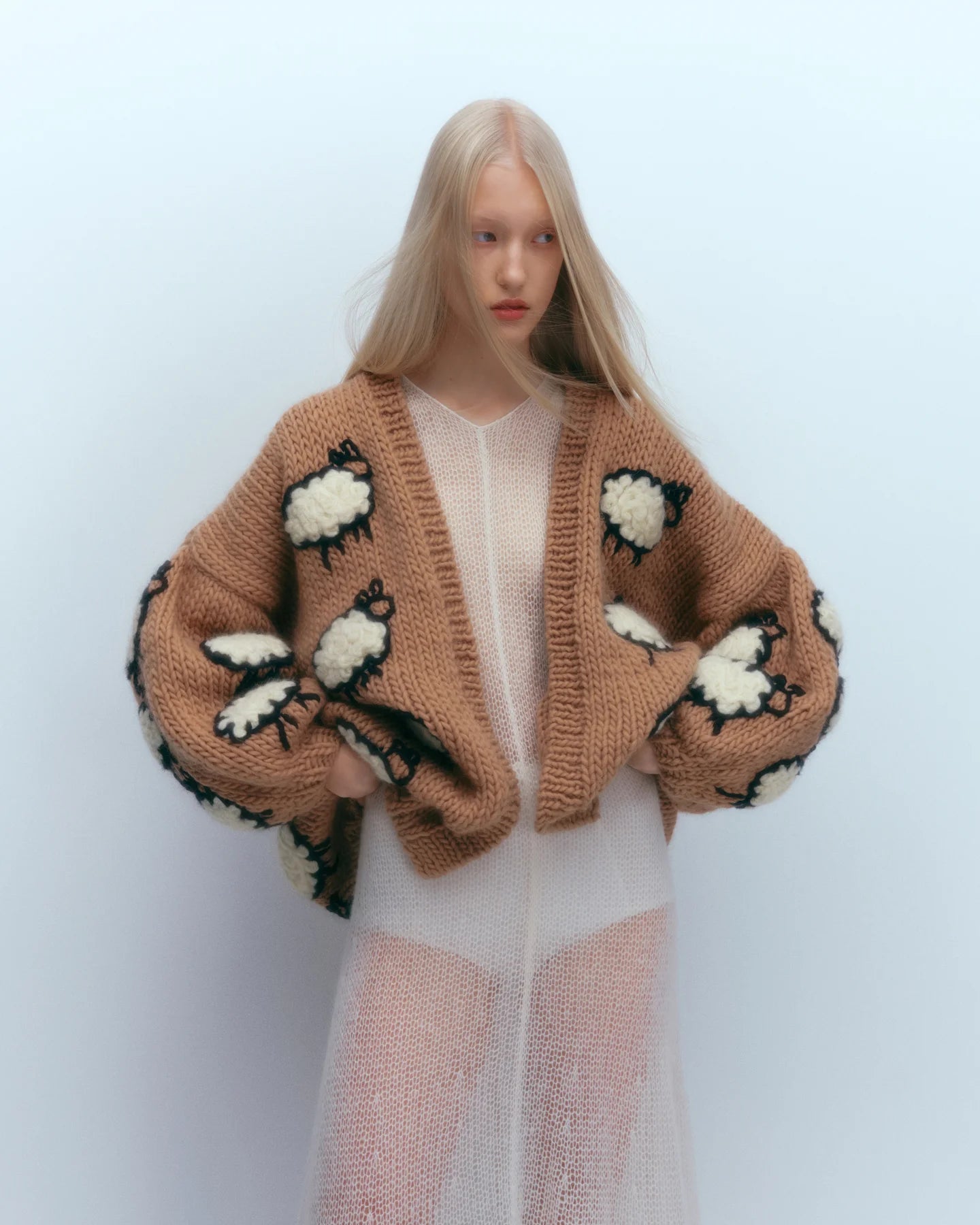 Puff sleeve cardigan with sheep - Sand