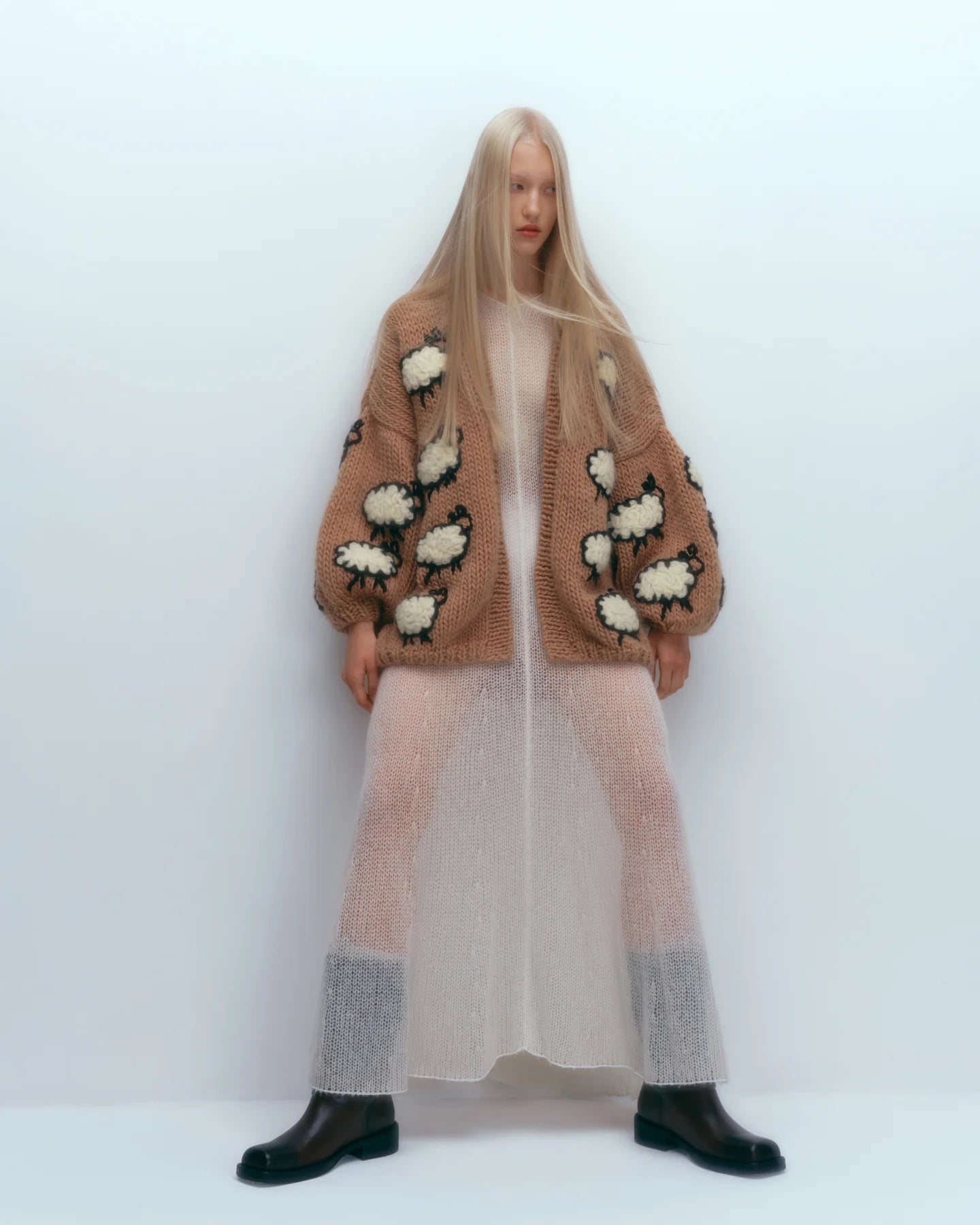 Puff sleeve cardigan with sheep - Sand