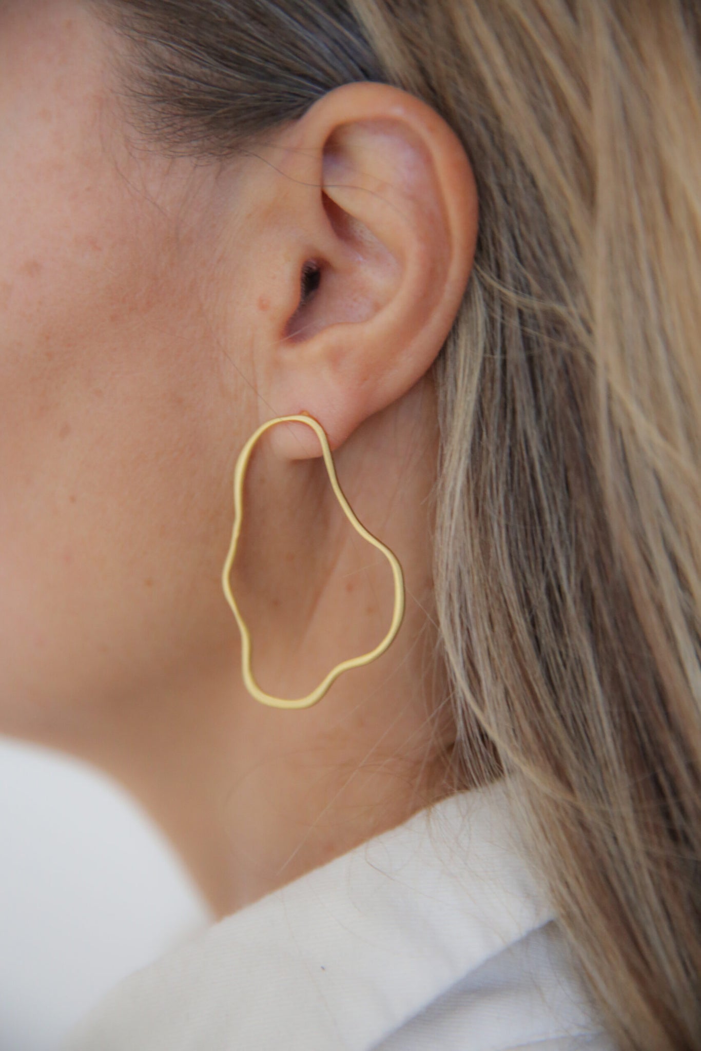 Earring organic - gold