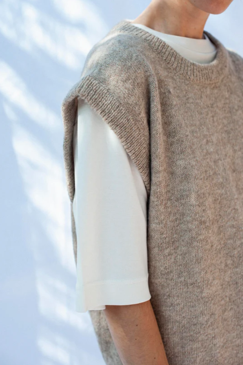 Robin Wool Vest - Greige/Olive