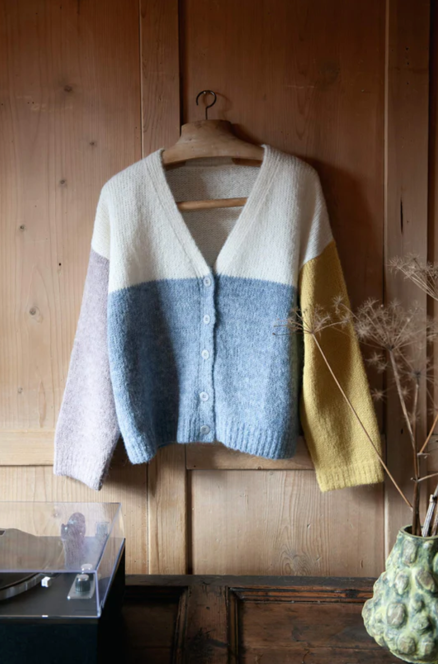 Delta Cardigan - Sky & Sun