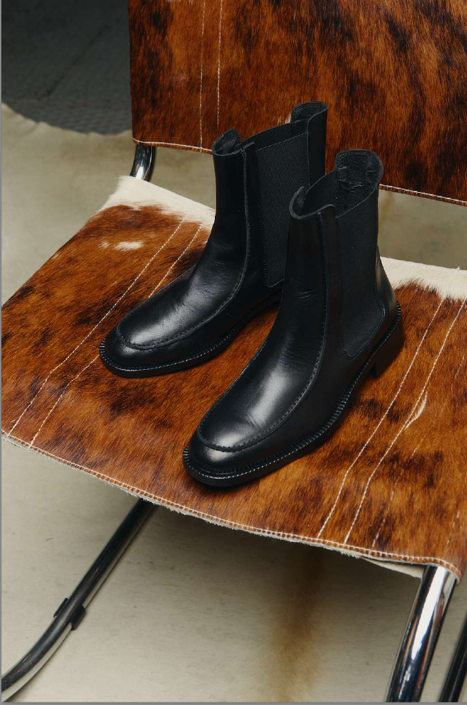 Squared Boots - Black