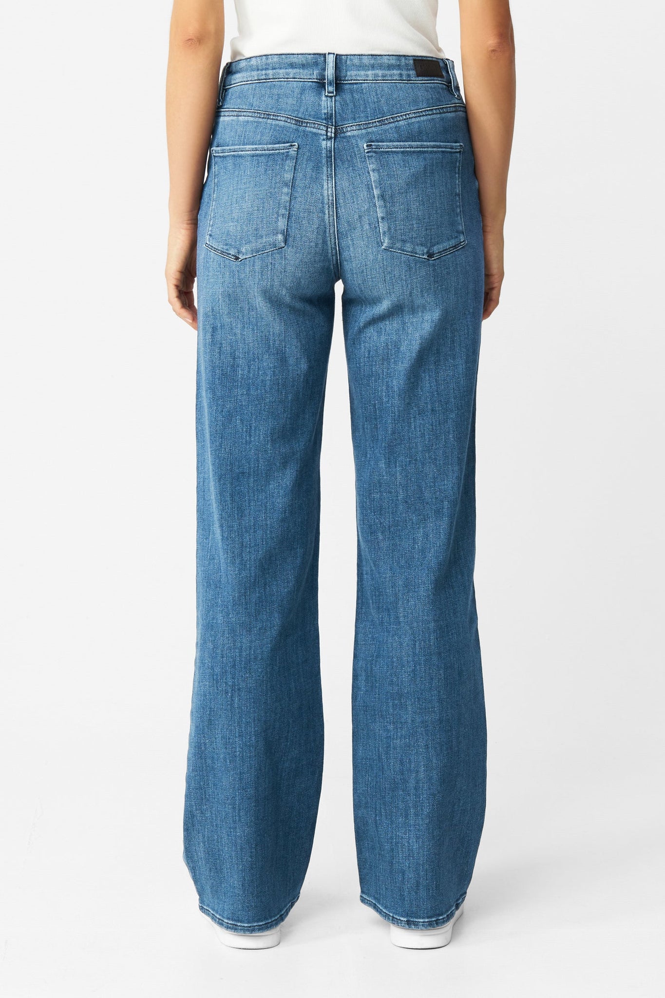 DEW Flared Soft Denim - Classic - Medium Blue