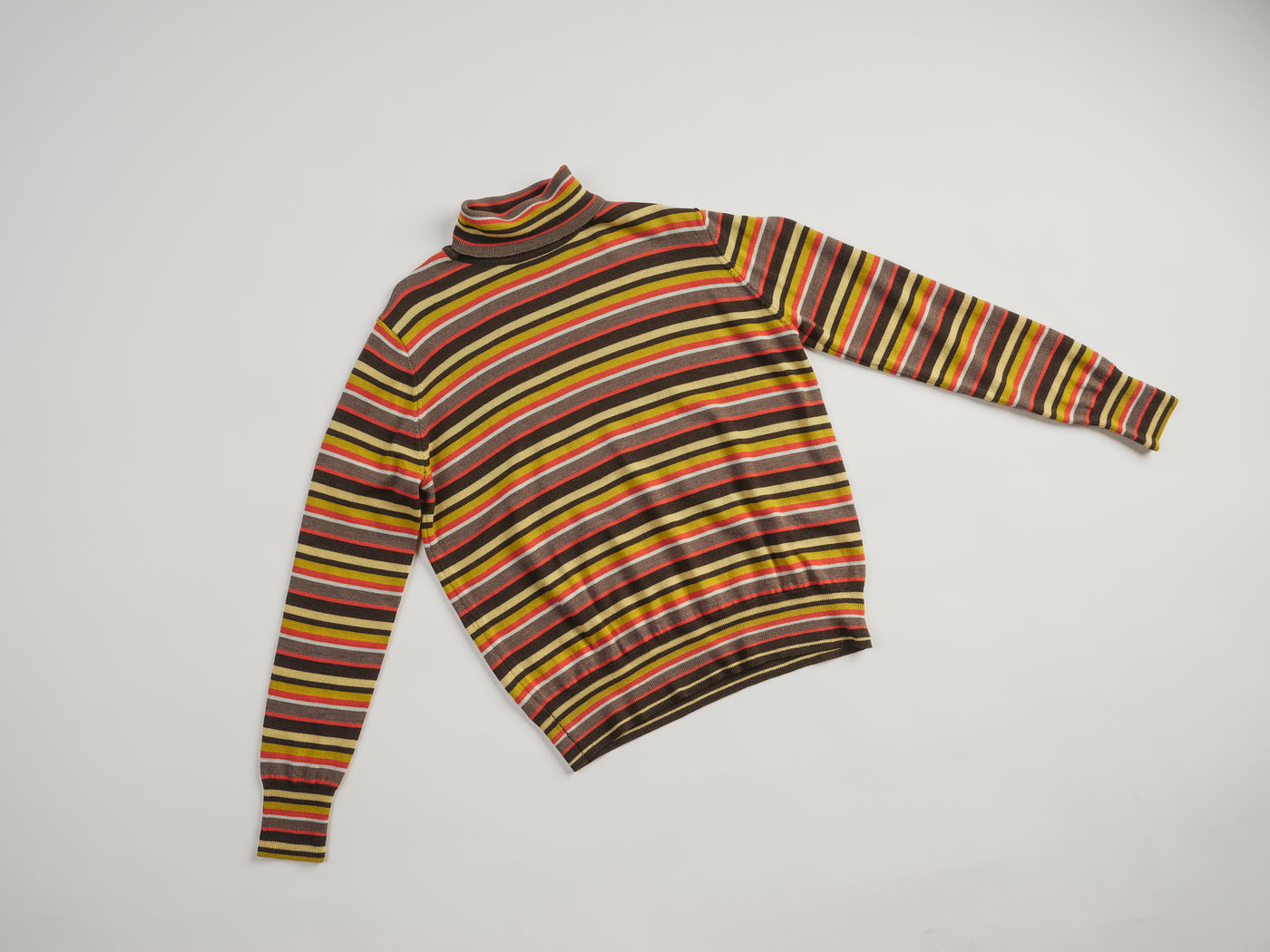 Retro Striped Turtleneck - Multicolor