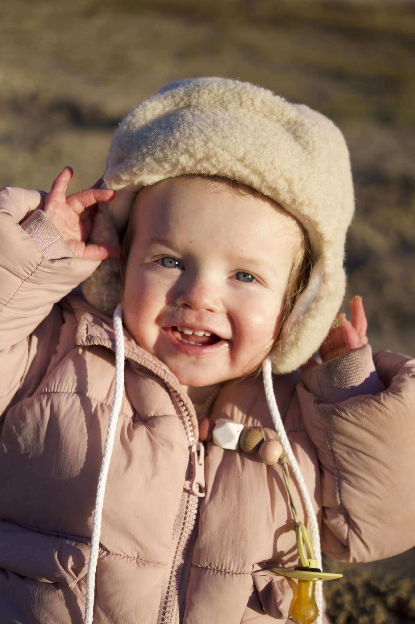 Kindermütze aus Wolle - Latte