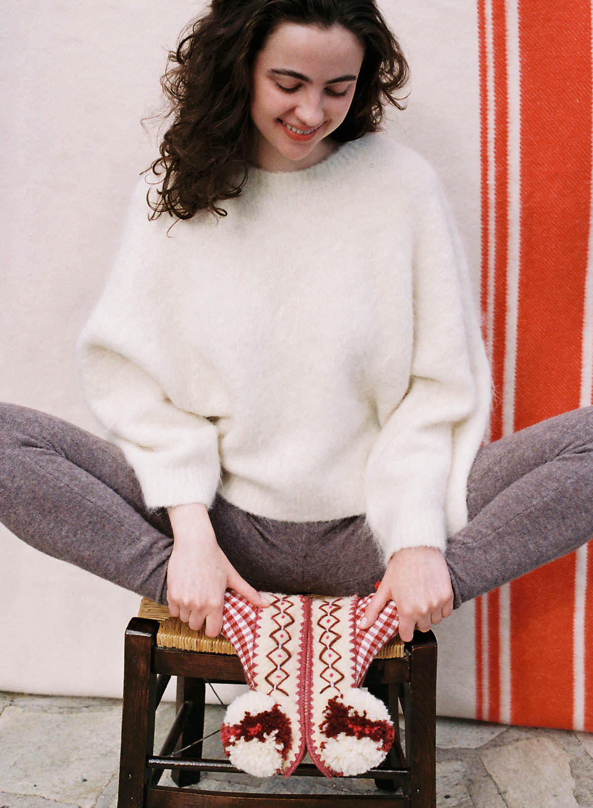 Hausschuh - Kokkino Krasi