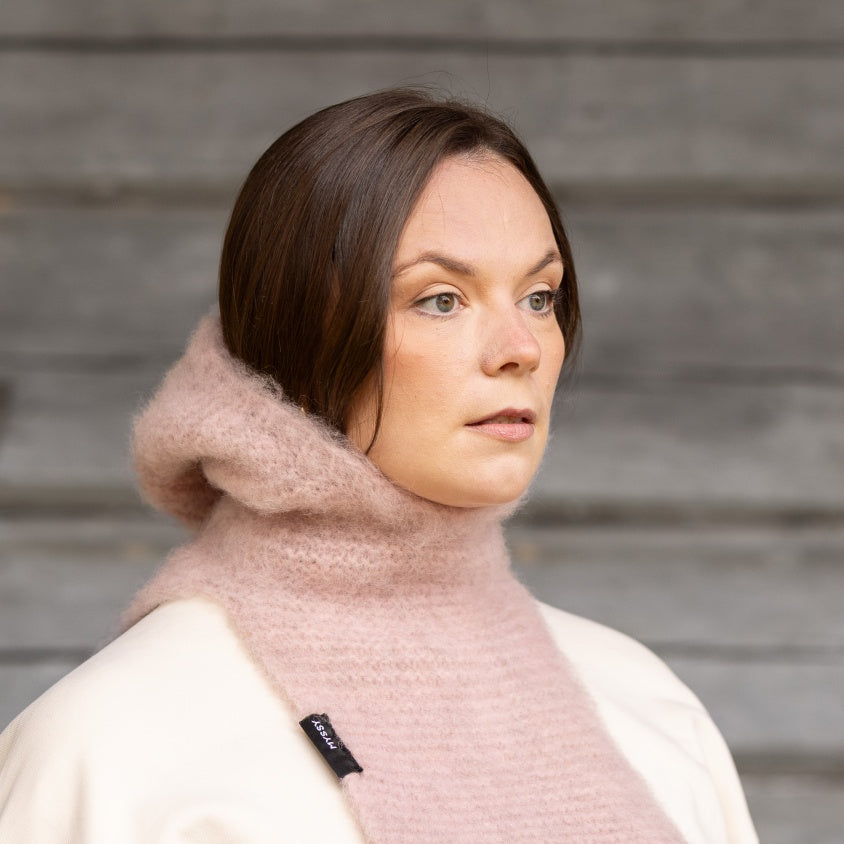 Orvokki Halla Hood - Offlila