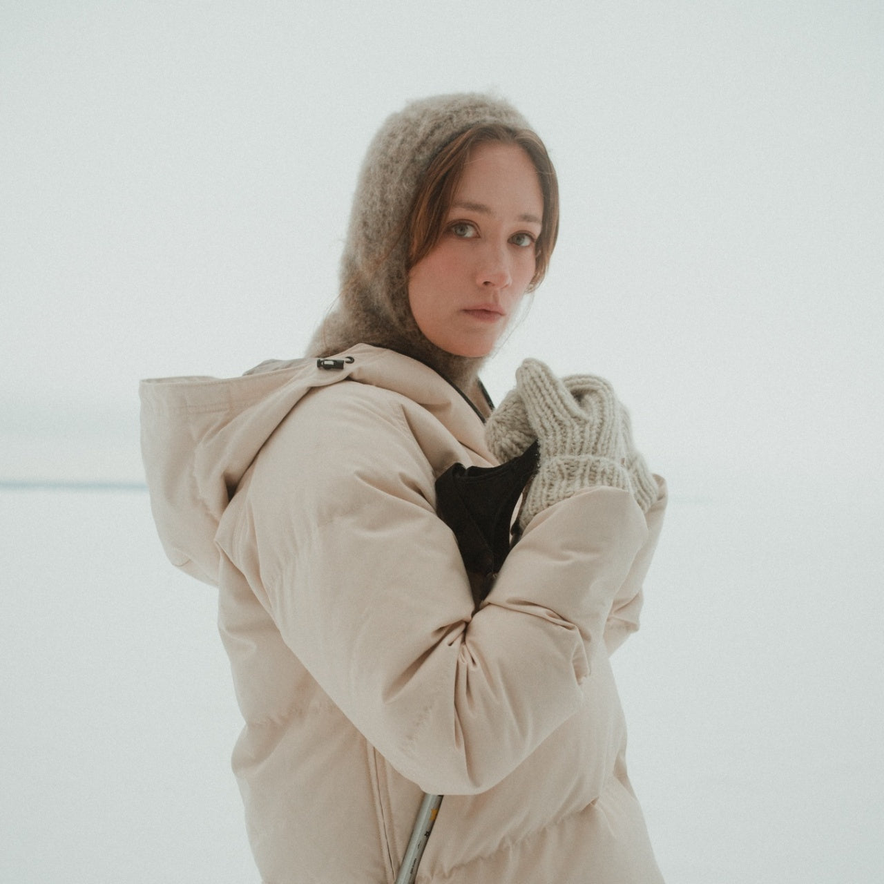 Hiekka Halla Hood - Nat light brown