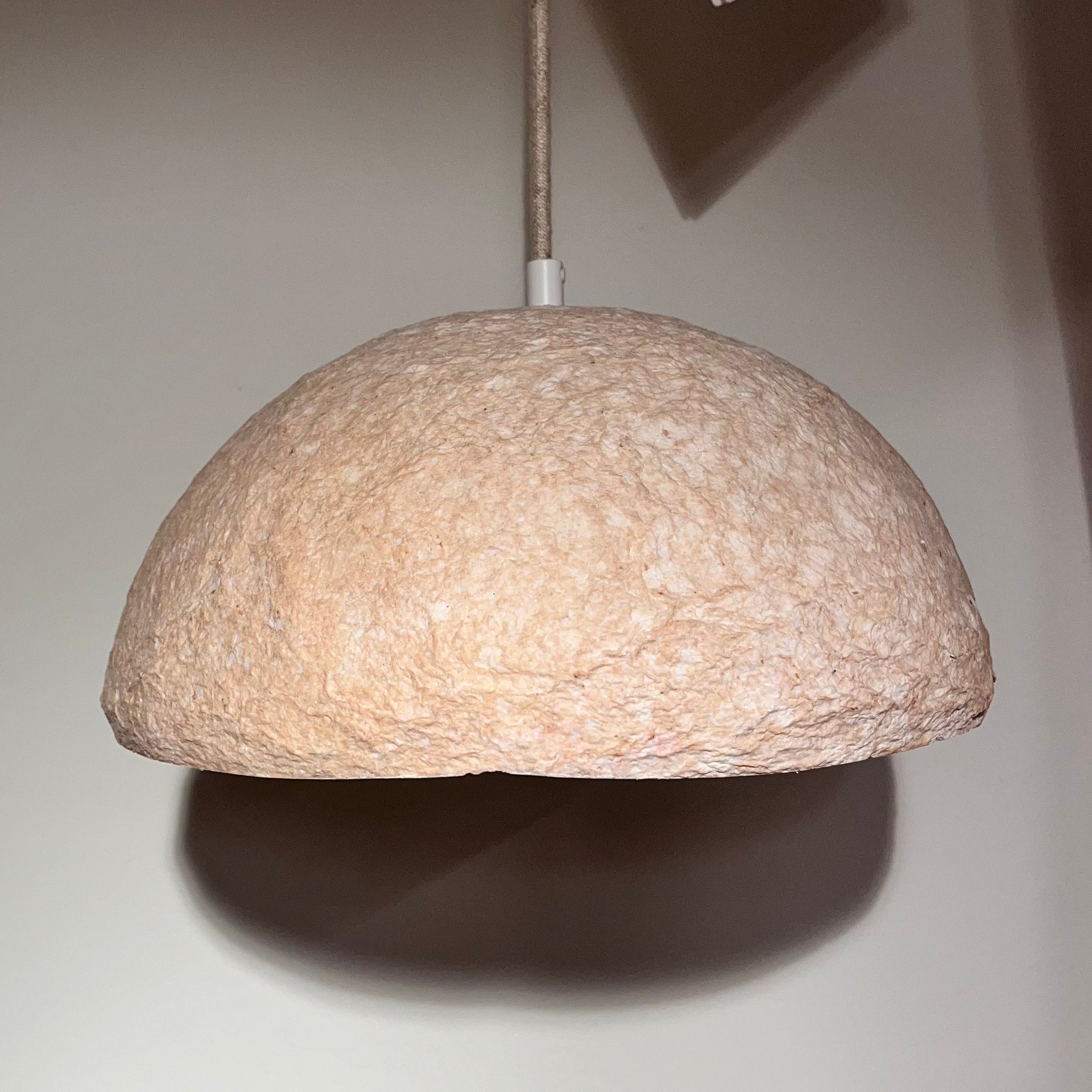 Lampe aus Papiermaché - Ecru