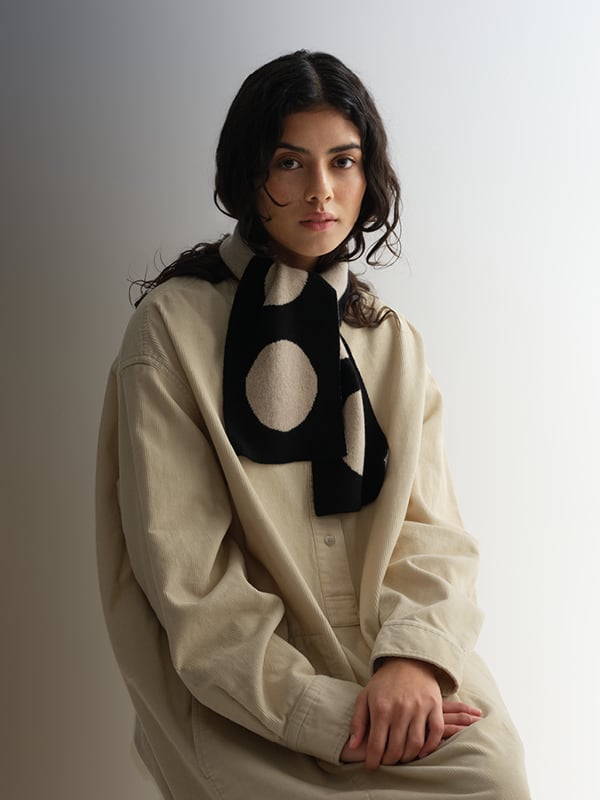 SMALL SPOT SCARF - Black