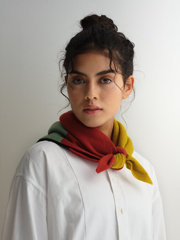 SQUARE NECKERCHIEF - Turmeric & Red Dulse
