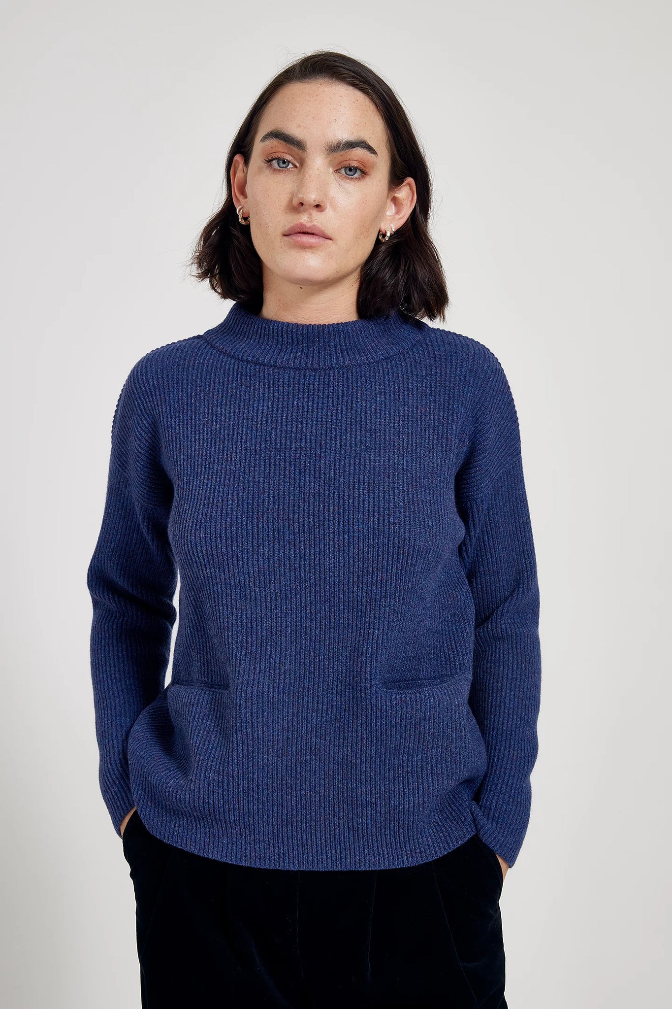 Helga lambswool pocket sweater – Ink blue