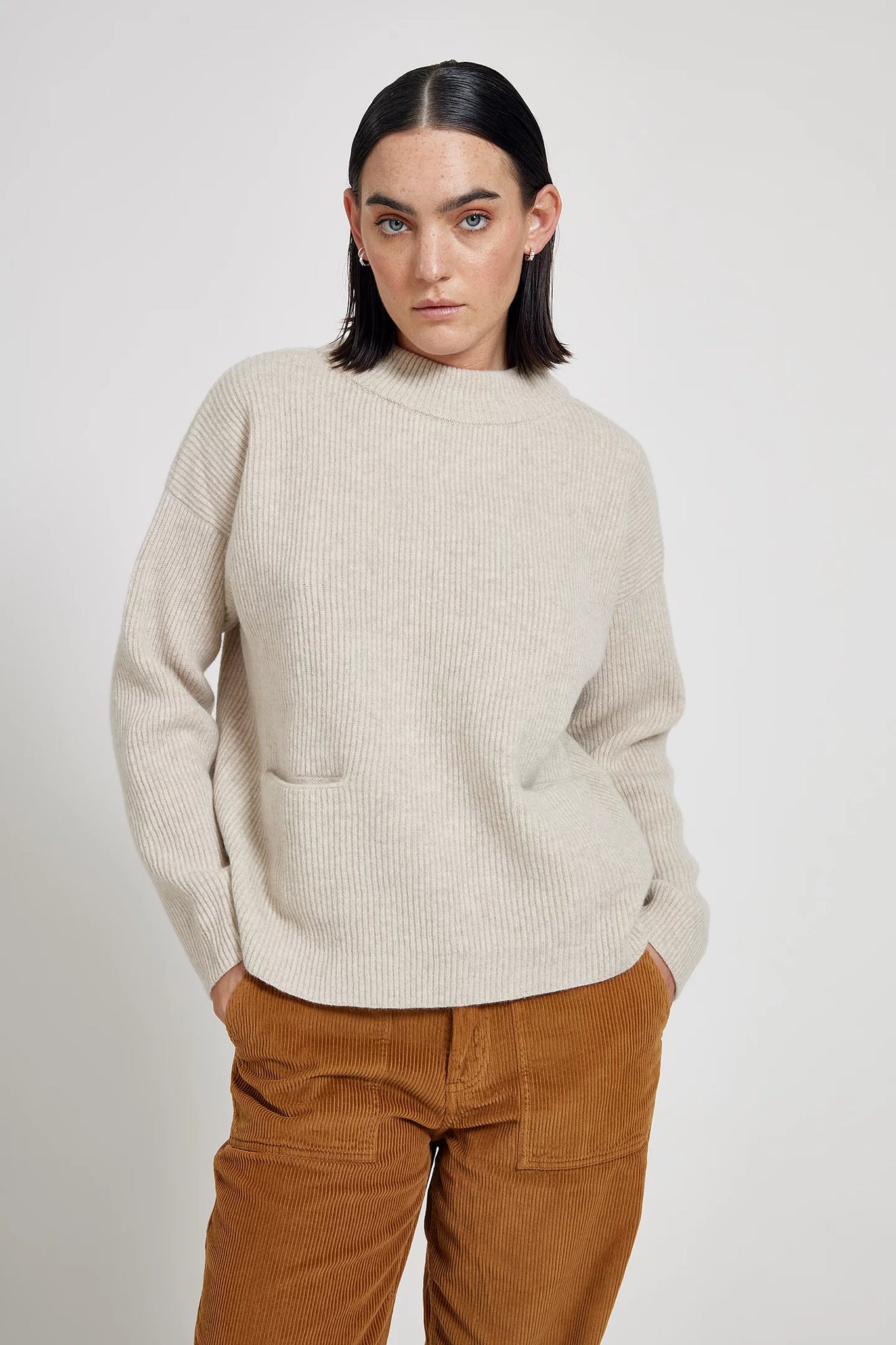Helga lambswool pocket sweater – Sand melange