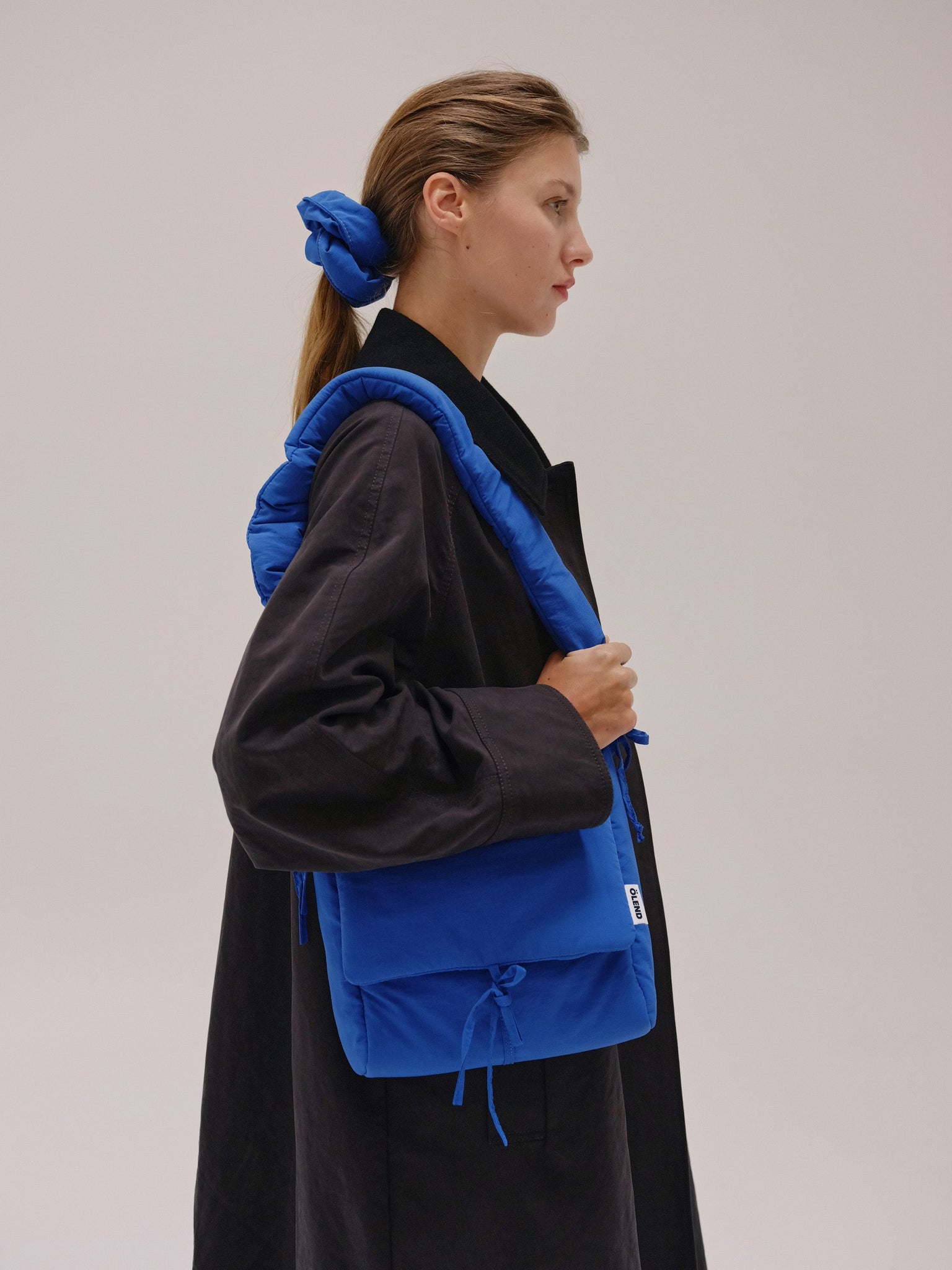 Padded Scrunchy - Cobalt Blue