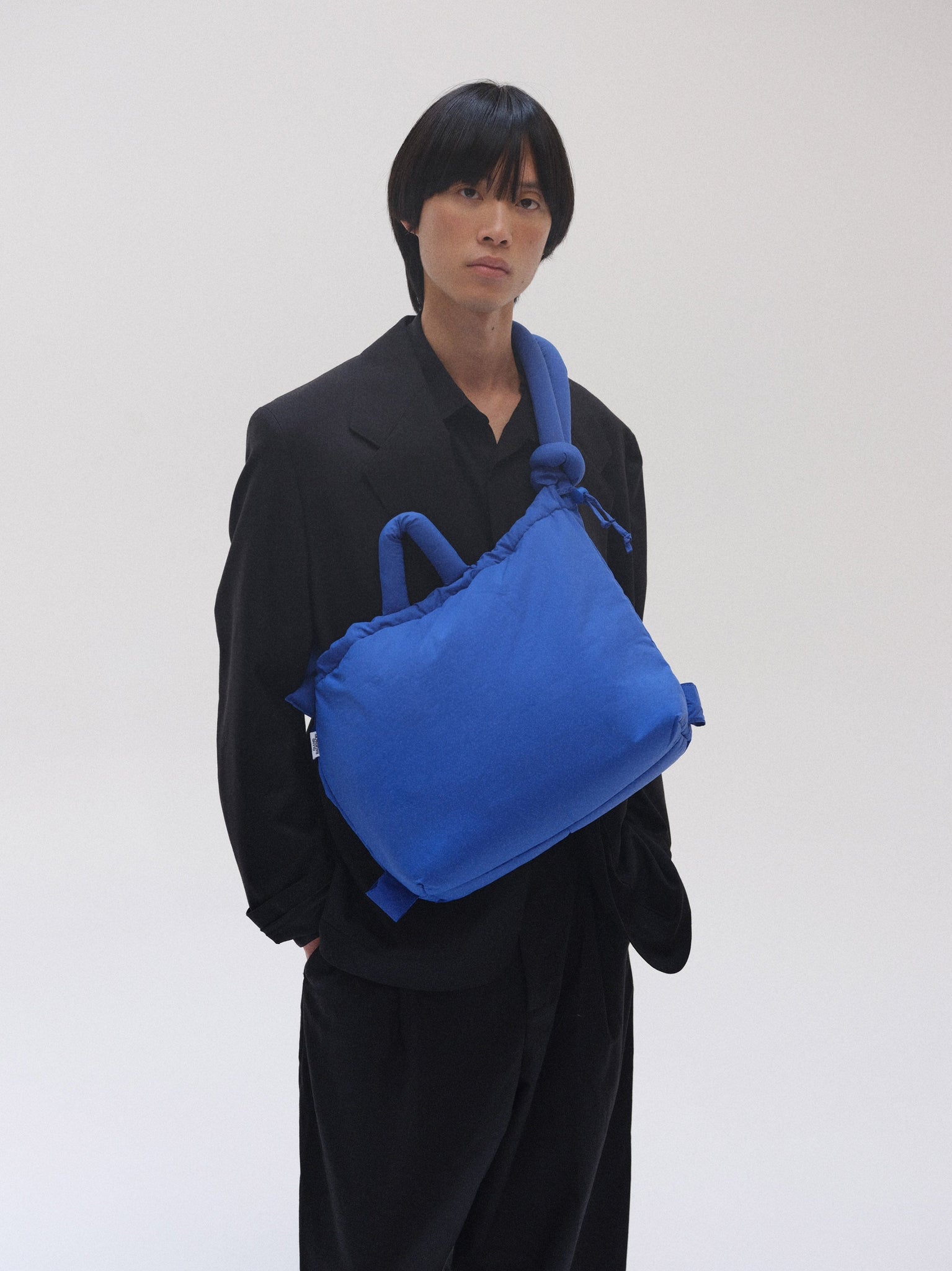 ONA SOFT BAG - cabalt blue