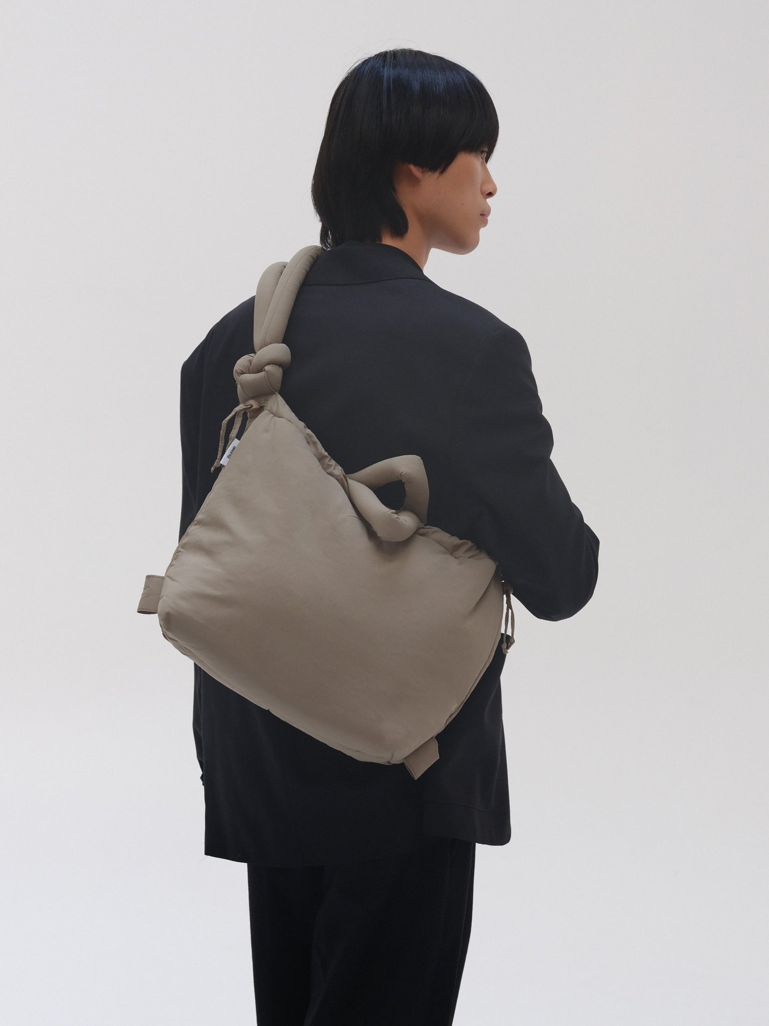 ONA SOFT BAG - sage