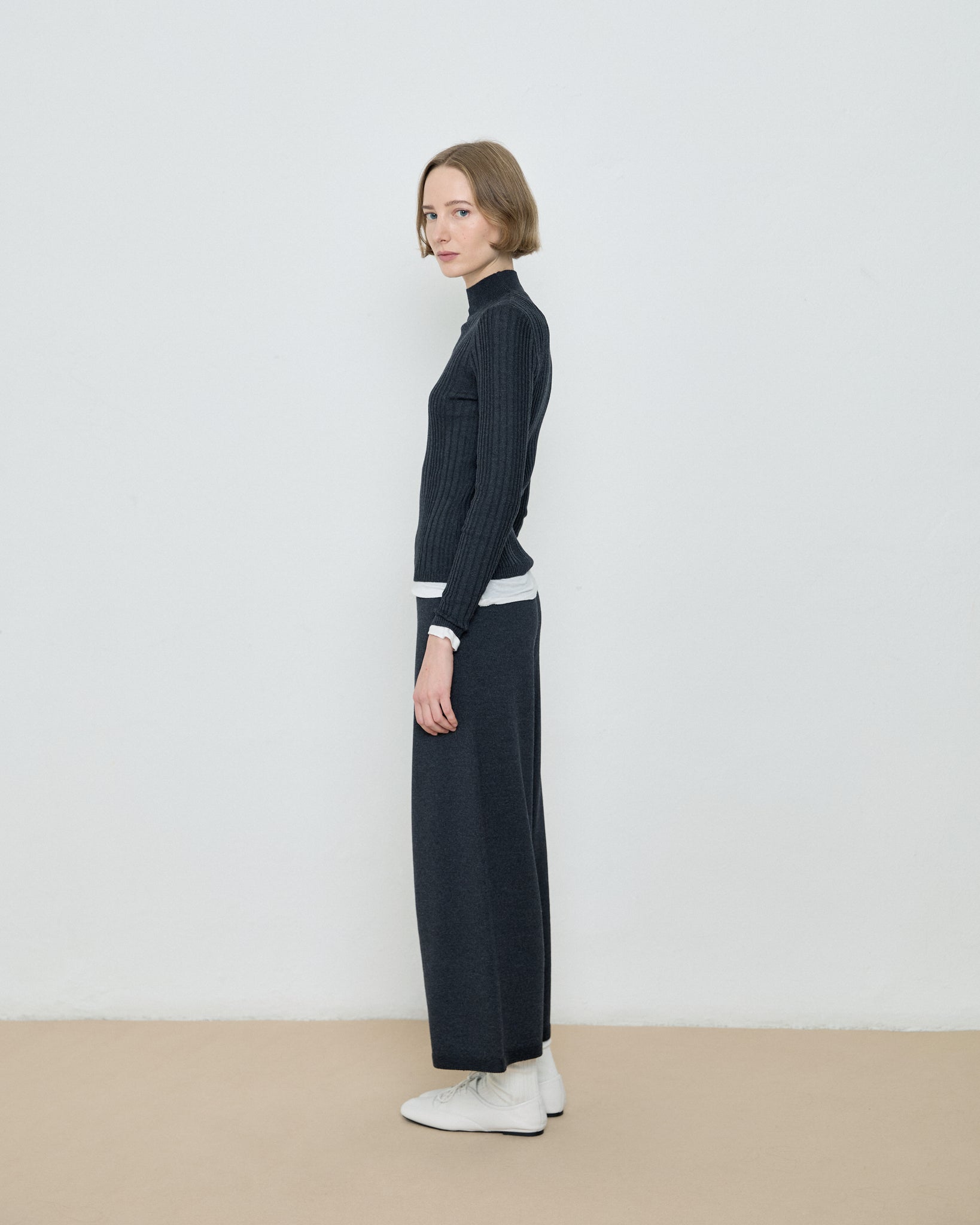 Porter Trousers - Charcoal / Brick