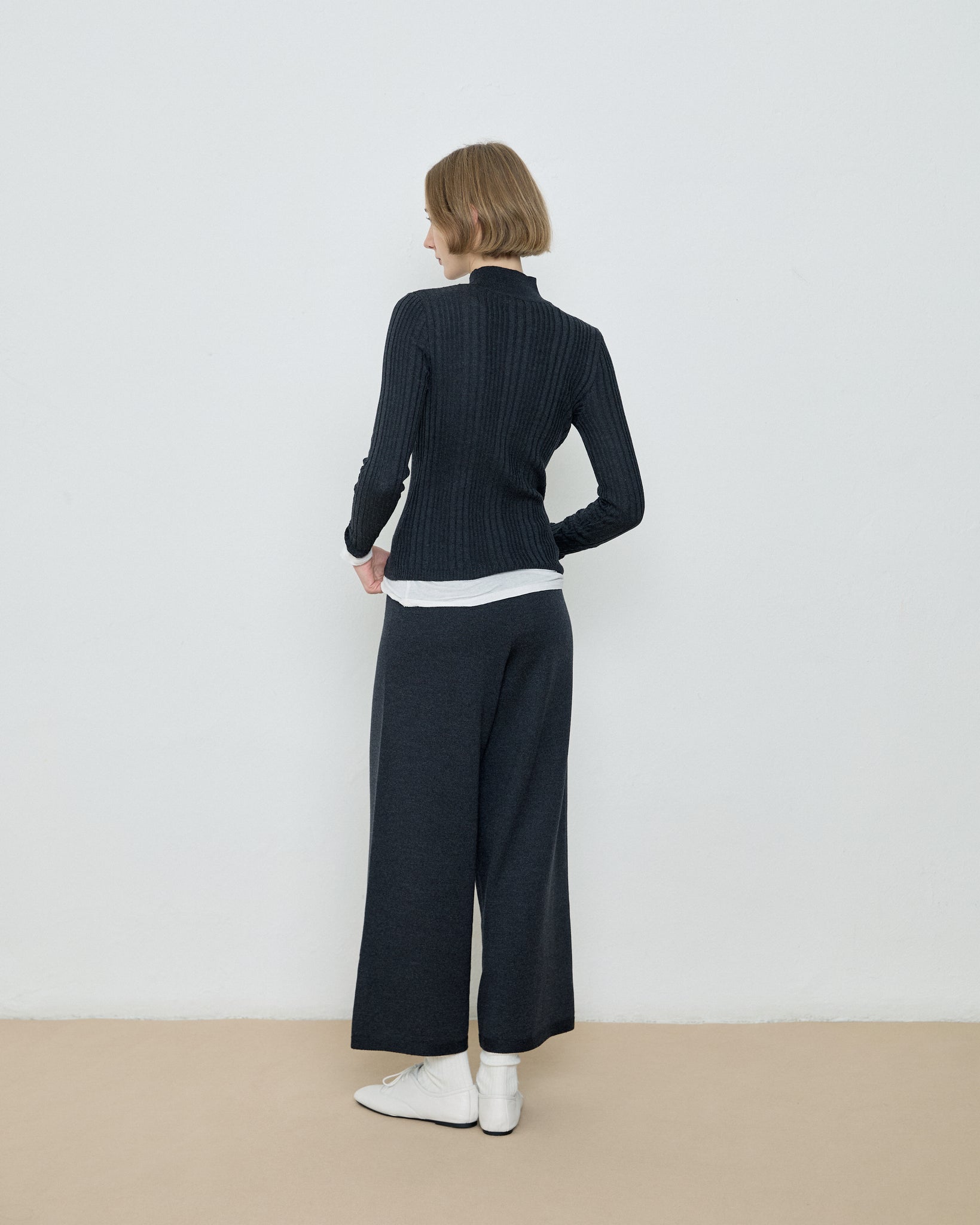 Remi Sweater - Charcoal