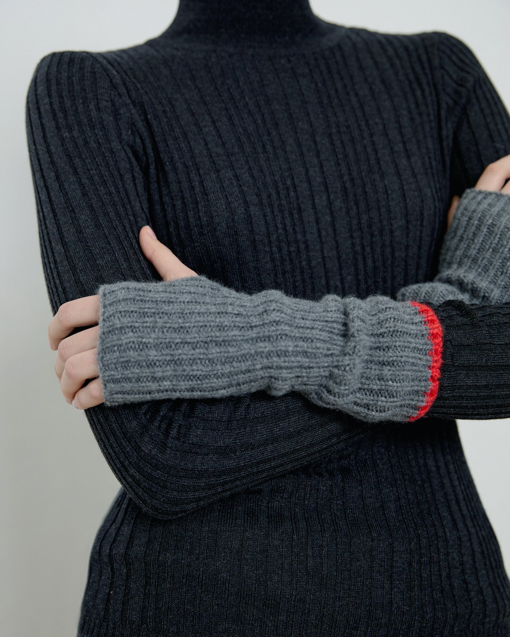 Remi Sweater - Charcoal