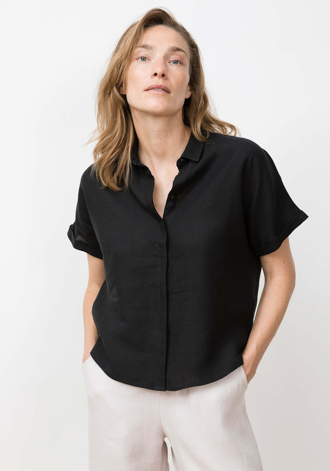 Tona Linen Blouse - Black