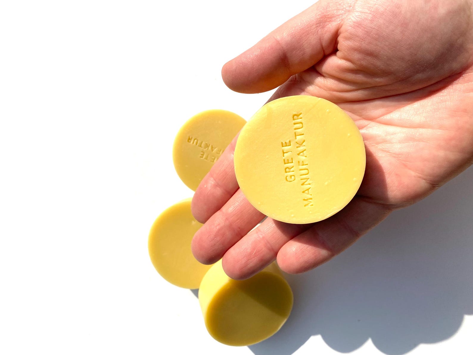 INGA Seife mit GERANIUMDUFT & LEMONGRASS -Reichhaltig, Pflegeseife, vegan, Geschenk