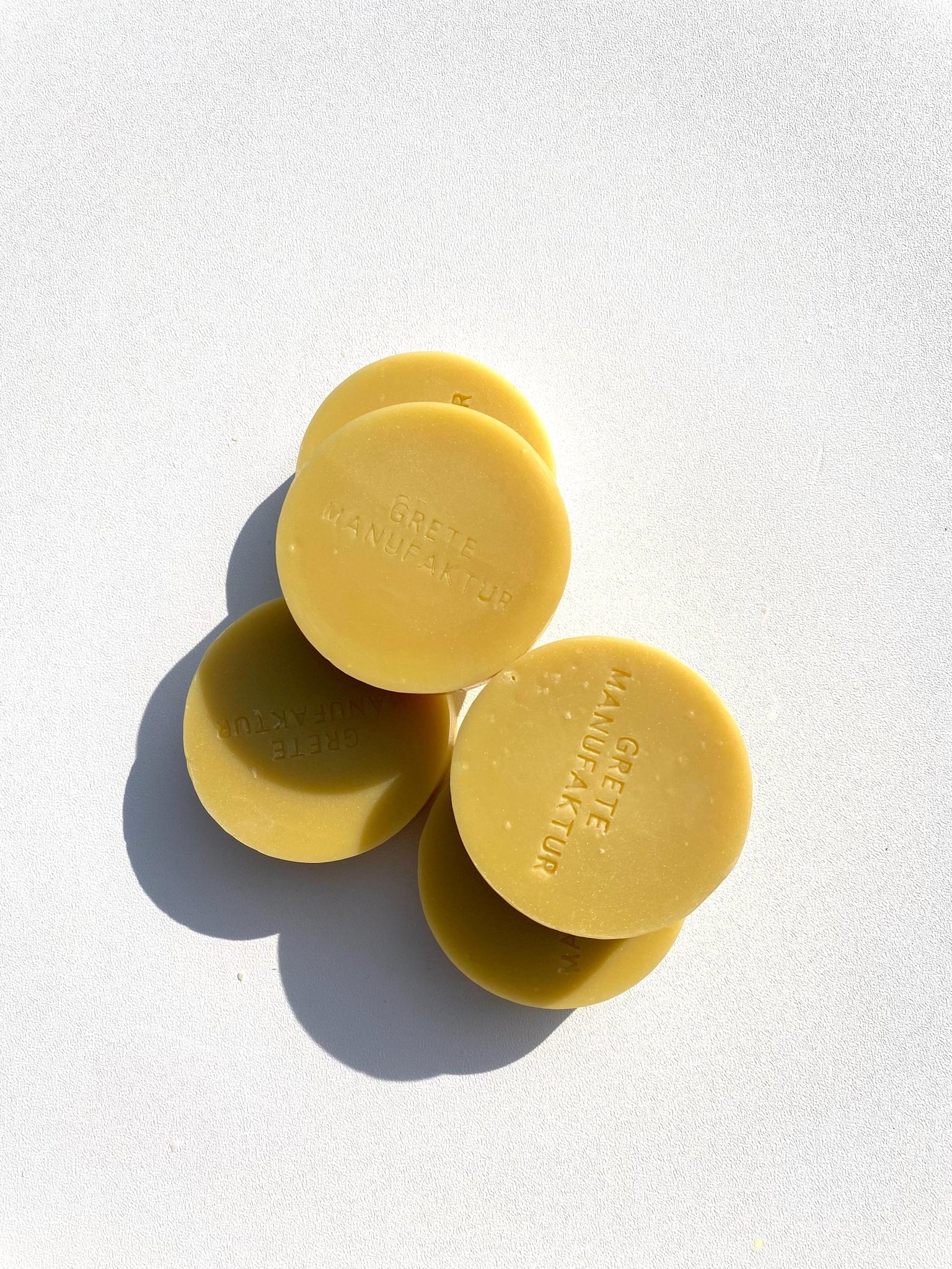 INGA Seife mit GERANIUMDUFT & LEMONGRASS -Reichhaltig, Pflegeseife, vegan, Geschenk