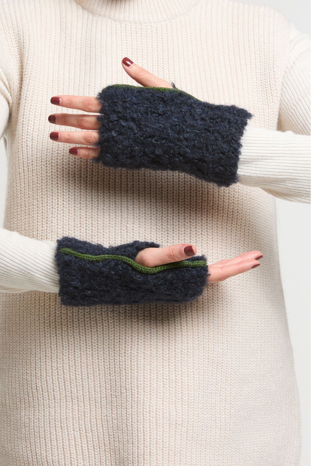 Asta Mittens - Night Blue