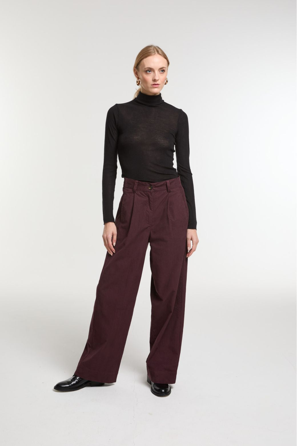 Victor Mae Pants - Burgundy